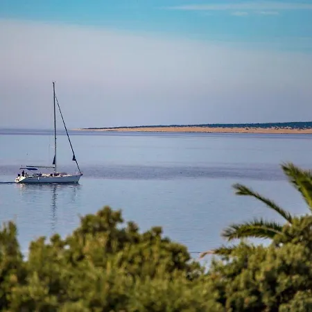 Coastal Bliss In Lejlighed Mandre
