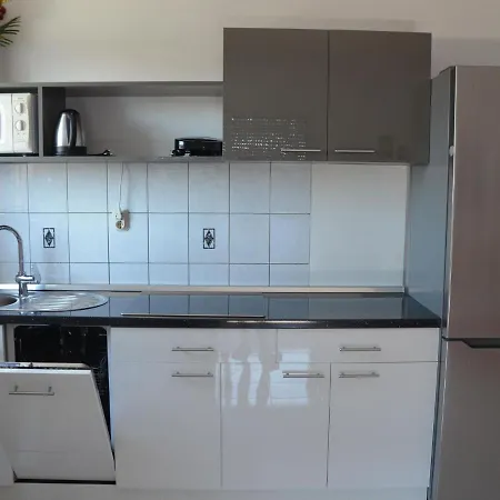 Lovely In With Barbecue Apartment *